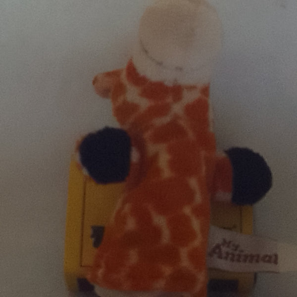 Finger Puppet Giraffe