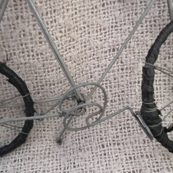 Charming Wire Bicycle (Small)