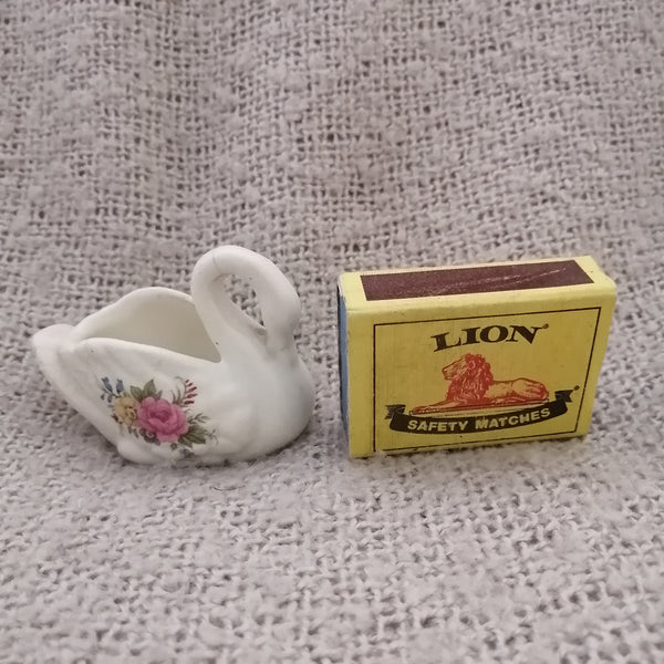 Delicate Floral Trinket Holder Sawn (Miniature, suitable for printer's tray)
