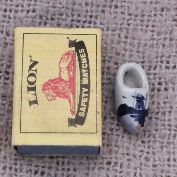Delft-like Dutch Clog (Miniature, suitable for printer's tray)