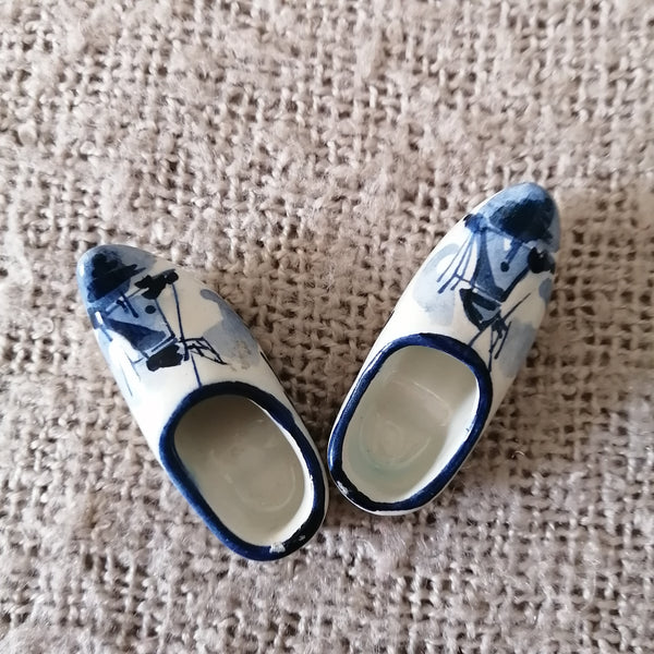 Dutch Clogs (Pair) like 'Delft' (Miniature, suitable for Printer's Tray)