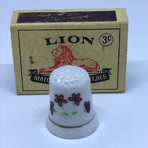 Miniature Porcelain Thimble (4 Flowers)