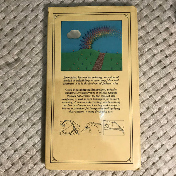 Embroidery: An illustrated pocket guide to over 100 beautiful patterns (Good Housekeeping)