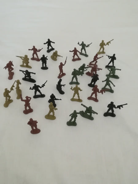 Miniature Plastic Toy Soldiers (Miniature, suitable for printer's tray)