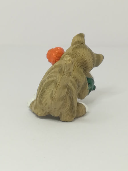 Miniature Cat - Flower in Mouth (In My Pocket) Collectable