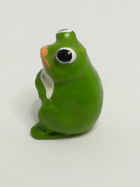 Miniature Ceramic Light Green & White Frog Black Eyes (Miniature, suitable for printer's tray)