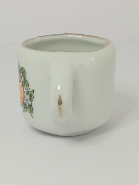 Small Teacup with Oranges