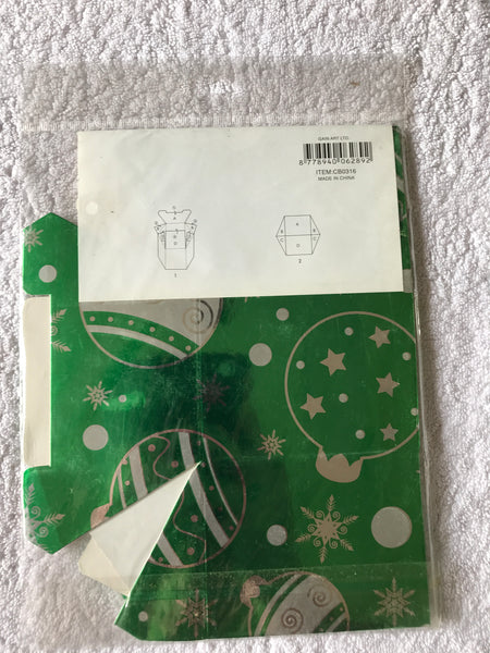 Gift Box Hexagon Packaging Christmas (130mm x 130mm x 195mm)