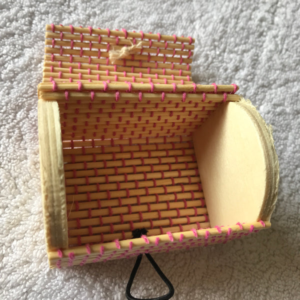 Gift Box Pink Stitching (70mm x 55mm x 50mm)