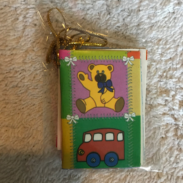 Greeting Cards / Greeting Tags - Assorted Tags and Designs (5 Items Per Pack)