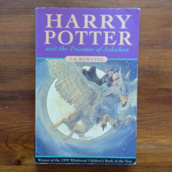 Harry Potter and the Prisoner of Azkaban (J.K Rowling)