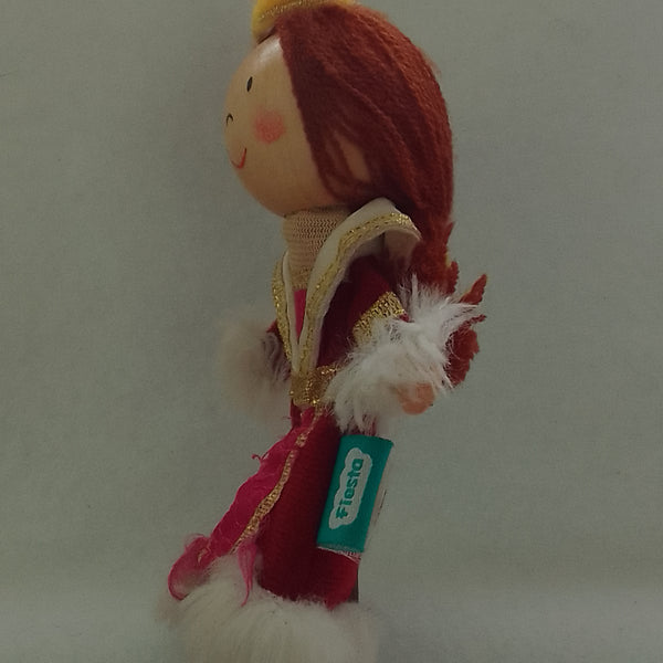 Redhead Queen Finger Puppet