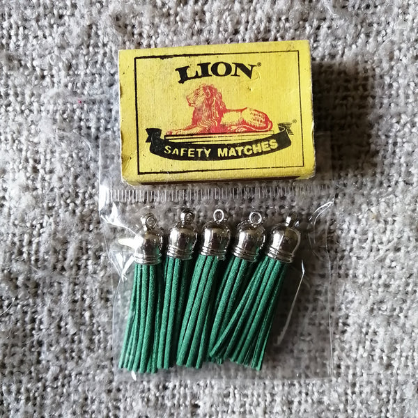 Leather Tassles (Emerald Green)