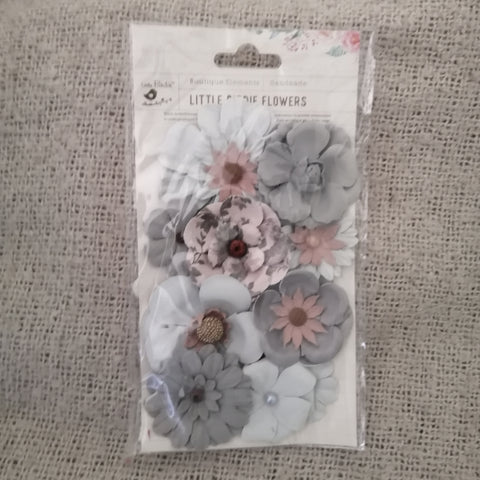 Dainty Paper Flowers (Mixed Blues and Greens)