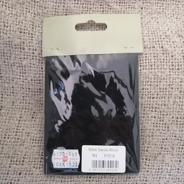 Dainty Paper Flowers (White)