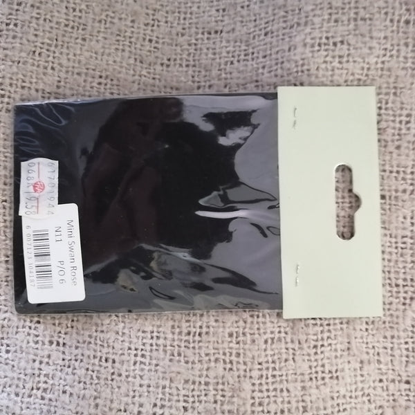 Dainty Paper Flowers (White and Orange)