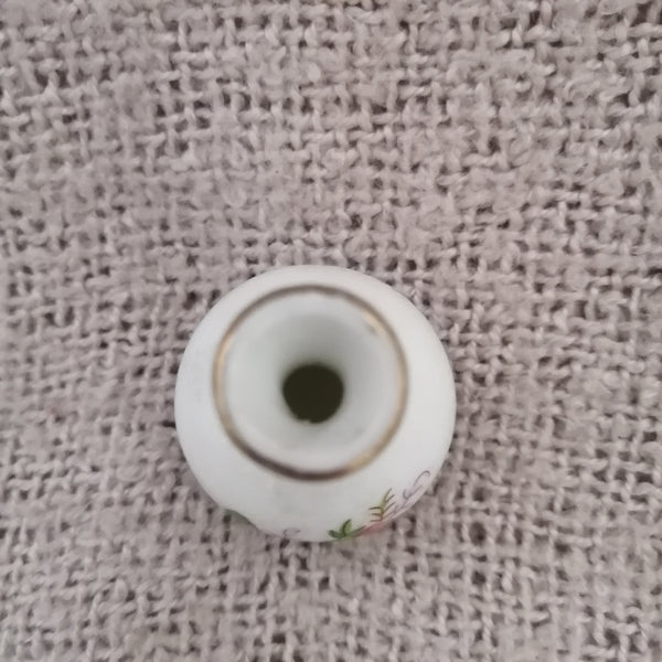 Pretty Floral White Vase (Miniature, suitable for printer's tray)