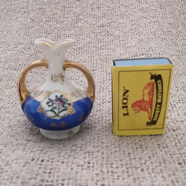 Colourful Flower Vase / Water Urn with Gold Handles (Miniature, suitable for printer's tray)