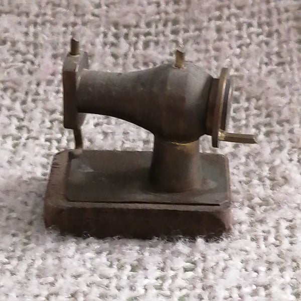 Sewing Machine (Miniature, suitable for Printer's Tray)