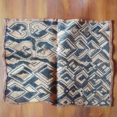 Kuba Cloth (54cm x43cm)