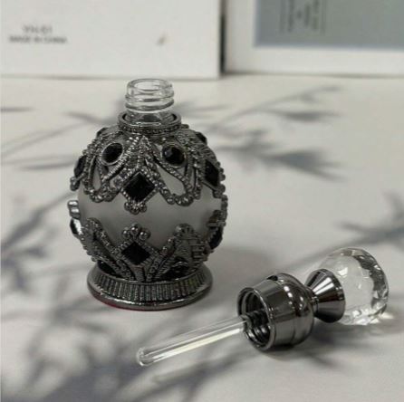 Vintage Diamond-Edged Cone-Shaped Glass Perfume Bottle 15ml