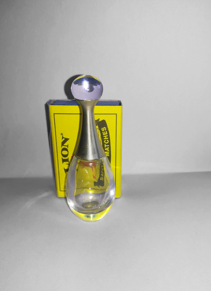 Miniature Perfume Bottle: J'Adore - Christian Dior