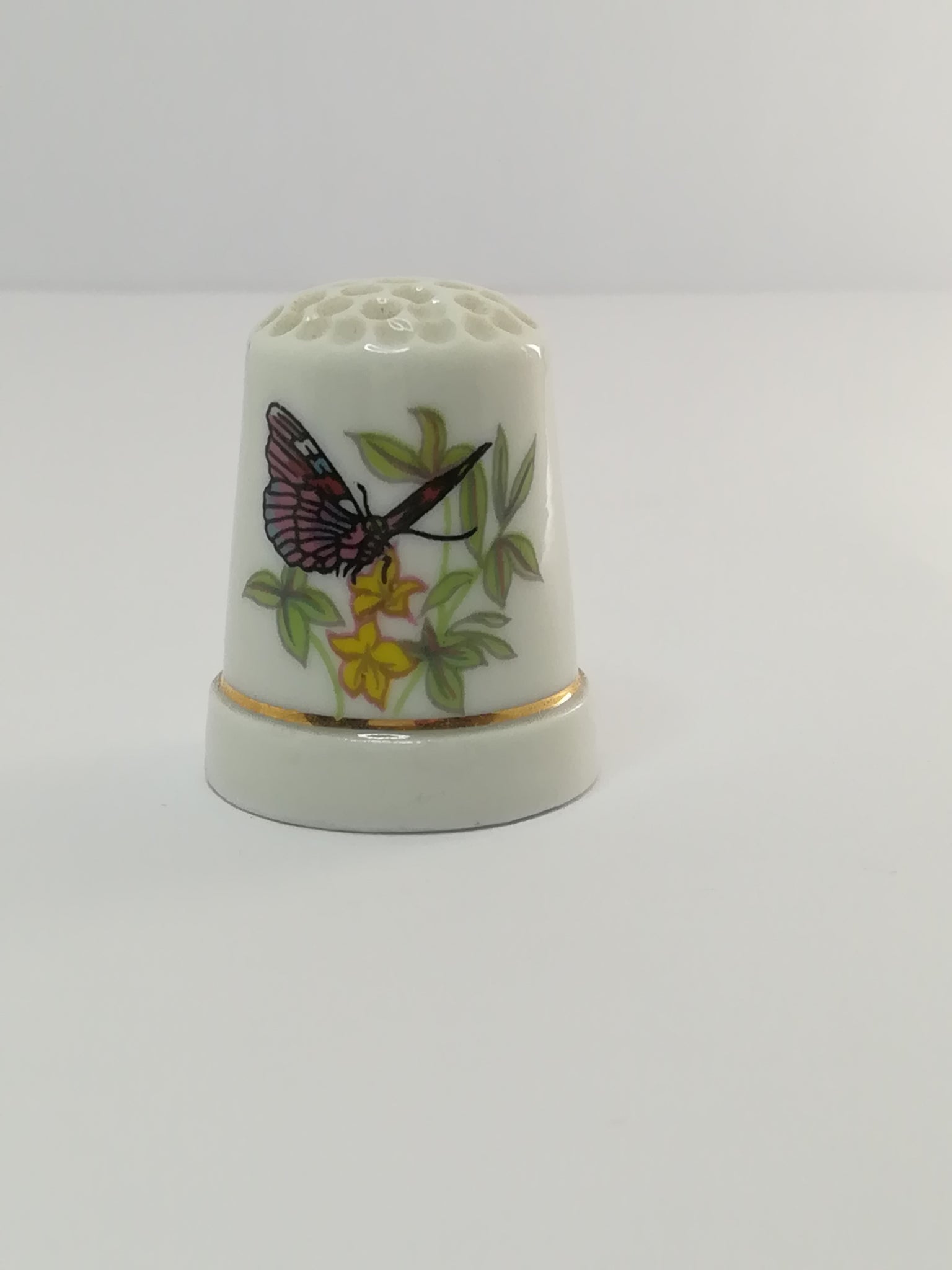 Thimble Porcelain with Butterfly (suitable for Printer's Tray)