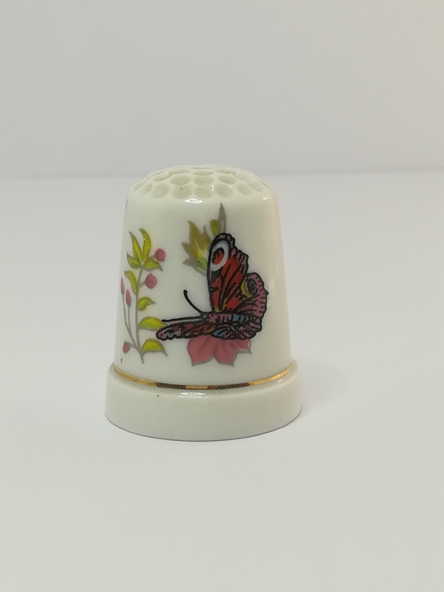 Thimble Porcelain with Butterfly (suitable for Printer's Tray)
