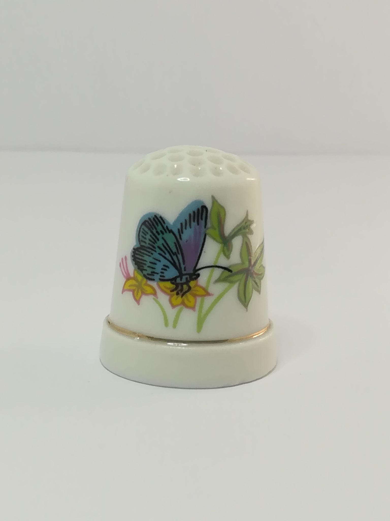 Thimble Porcelain with Butterfly (suitable for Printer's Tray)
