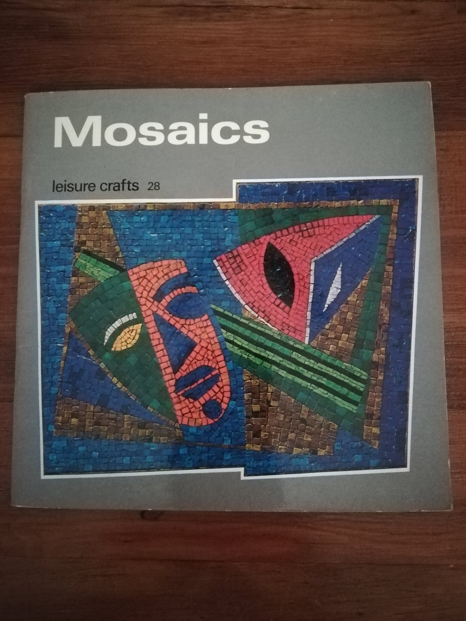 Mosaics (Leisure Craft)