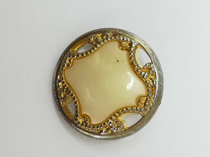 Round Shank Button ('Pearl' with 'Gold' Design Trim)