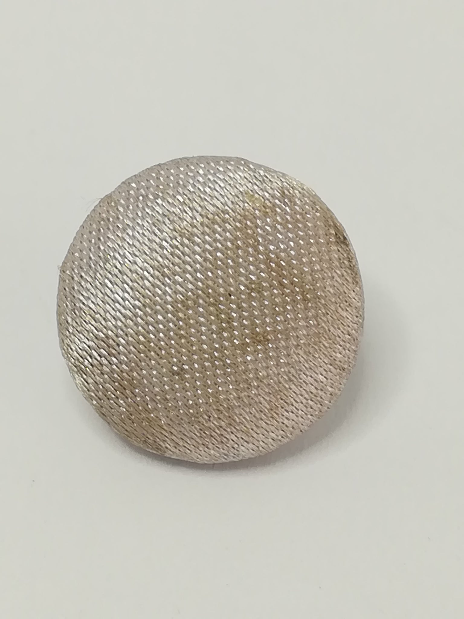 Shank Silver Cloth Finish (Round Shank Button)