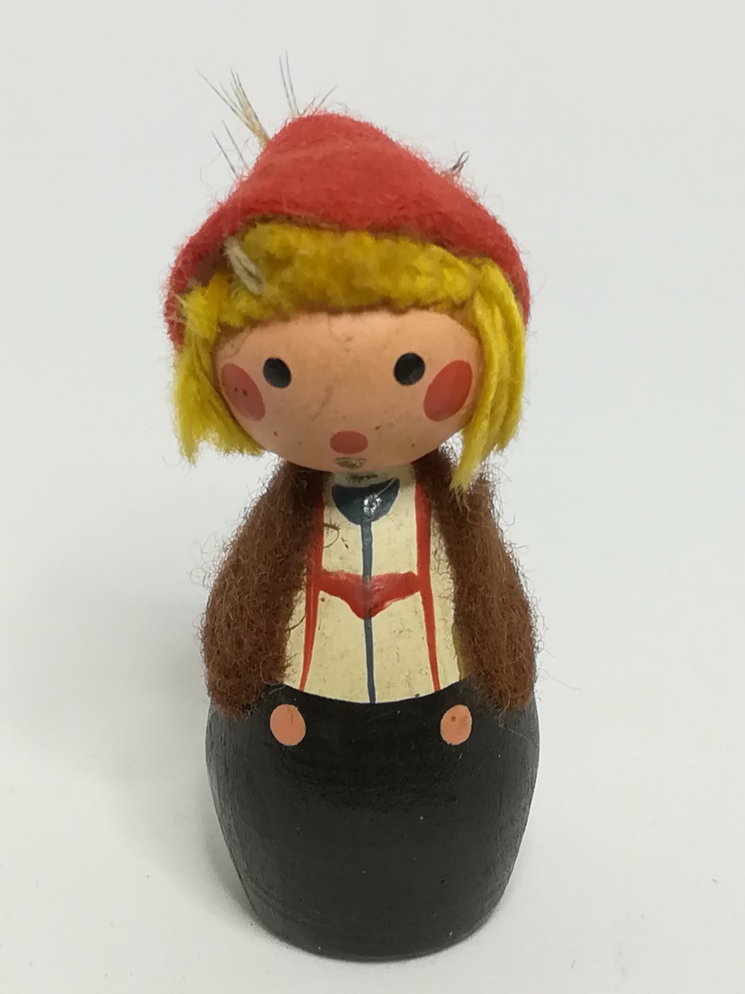 Miniature Wooden Doll Dressed in Brown Outfit & Red Hemp (Miniature, suitable for printer's tray)