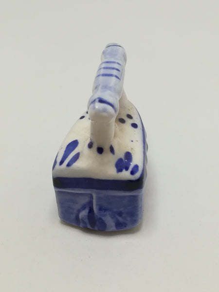 Miniature Ceramic Iron (Delft Style) (Miniature, suitable for printer's tray)