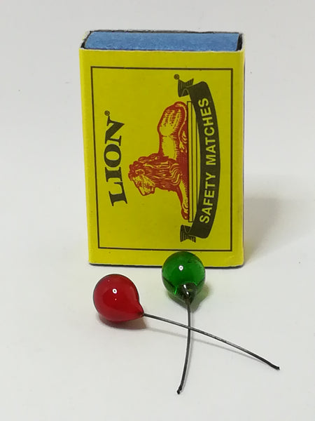 Miniature Pair Red & Green Headed Hair Pins (Miniature, suitable for printer's tray)