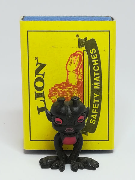 Miniature Black Alien Monster Pink Eyes (Miniature, suitable for printer's tray)