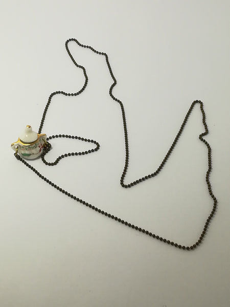 Fashion Necklace with Sugar Pot Charm on Bubbly Chain
