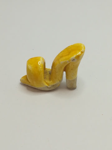 Miniature Single Yellow Ceramic High Heel Open Toe Shoes (Miniature, suitable for printer's tray)