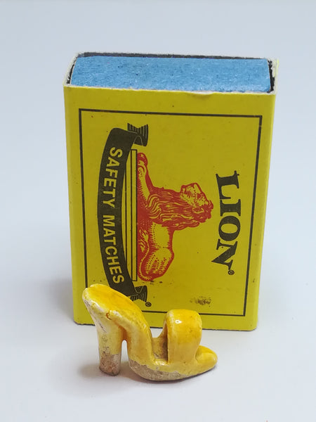 Miniature Single Yellow Ceramic High Heel Open Toe Shoes (Miniature, suitable for printer's tray)