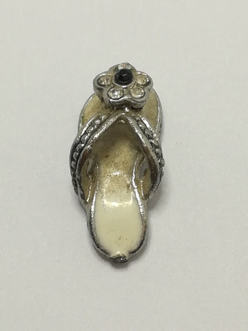 Miniature 'Silver' & Cream Flip Flop Sandal with 'Silver' & Black Stone Embellishment (Miniature, suitable for printer's tray)