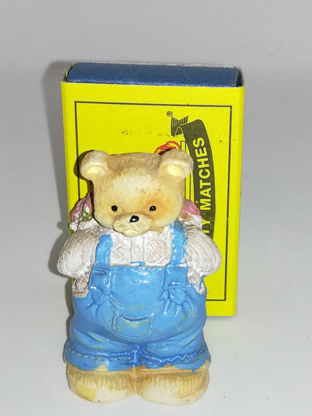 Miniature Teddy Bear Holding Bunch of Roses (Miniature, suitable for printer's tray)