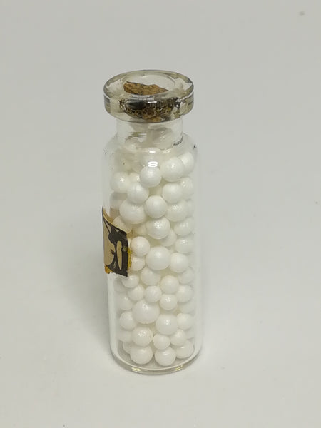 Miniature Bottle White Pills (Miniature, suitable for printer's tray)