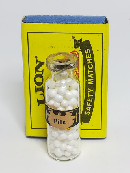 Miniature Bottle White Pills (Miniature, suitable for printer's tray)