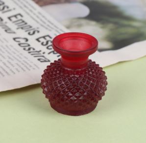 Miniature Dark Red Glass Faceted Vase (Miniature, suitable for printer's tray)