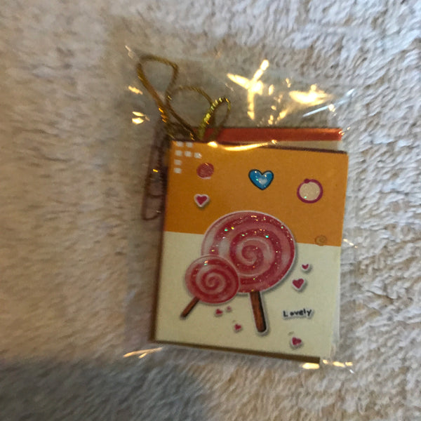 Greeting Cards / Greeting Tags - Assorted Tags and Designs (5 Items Per Pack)
